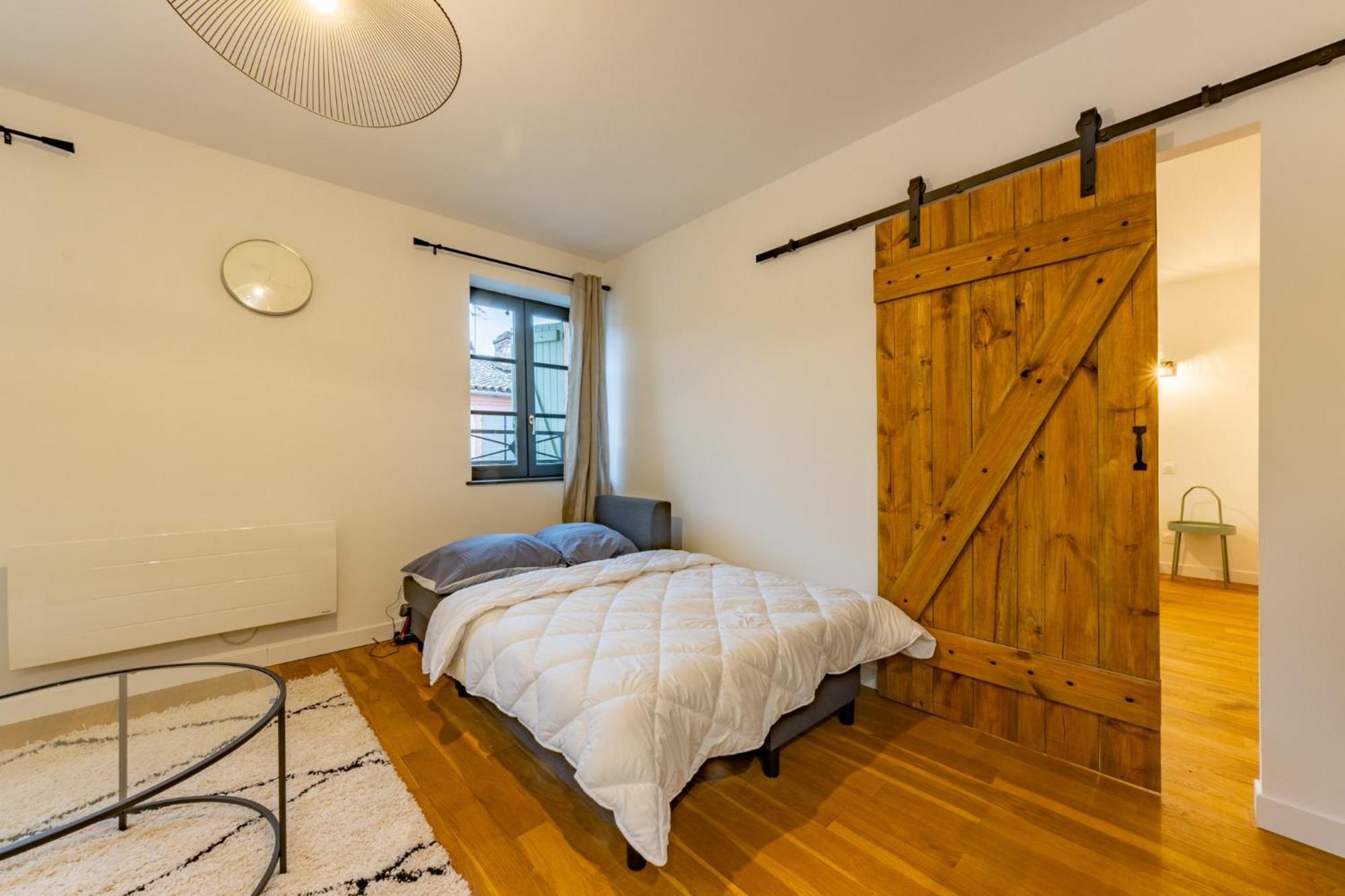 Le Beau Briand Proche Gare Parking Facile Appartement Montauban